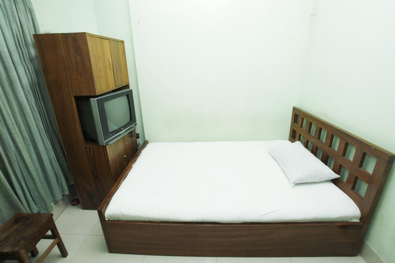 Hotel Star Park Dakhin Kattali Room photo